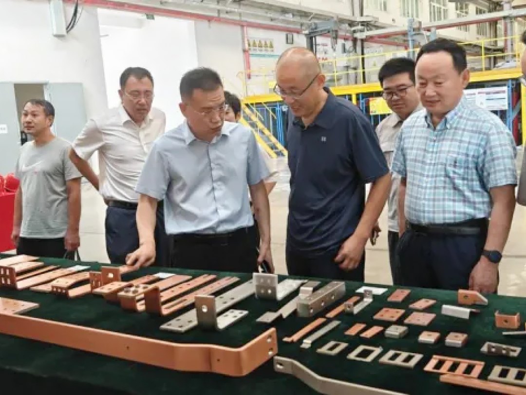 煙臺(tái)市檢驗(yàn)檢測(cè)中心主任蘇慶文一行調(diào)研孚信達(dá)